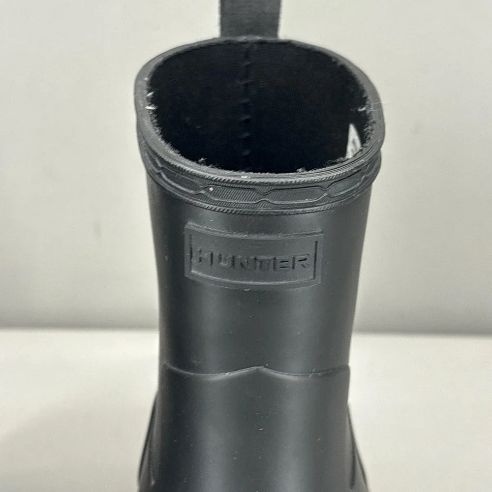 Hunter Rain Boots Womens‎ Size 8 All Black Rubber Ankle Booties Heel Waterproof
